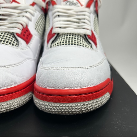 Nike Air Jordan 4 Retro “Fire Red” 2023 - Picture 6 of 8